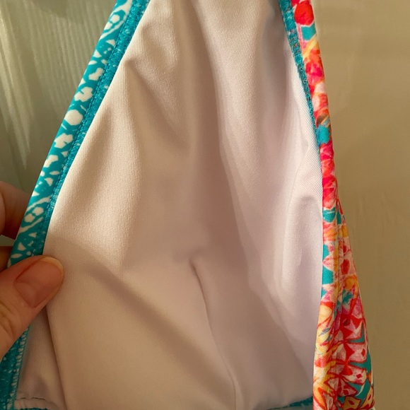 Swimsuit - Picture 5 of 5